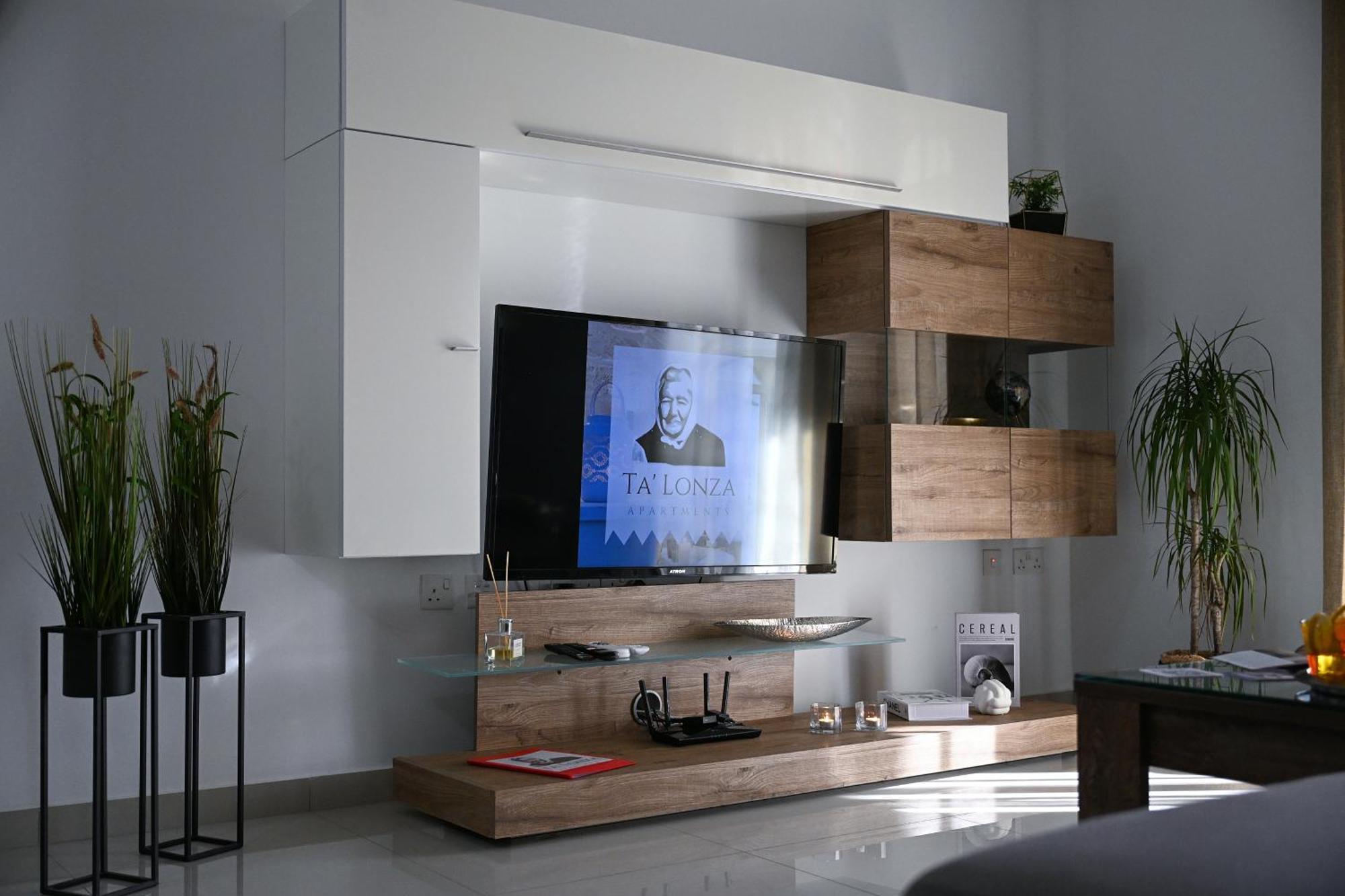 Fl 1 Ta'Lonza Luxury With Hot Tub By Homely Mellieħa Екстериор снимка