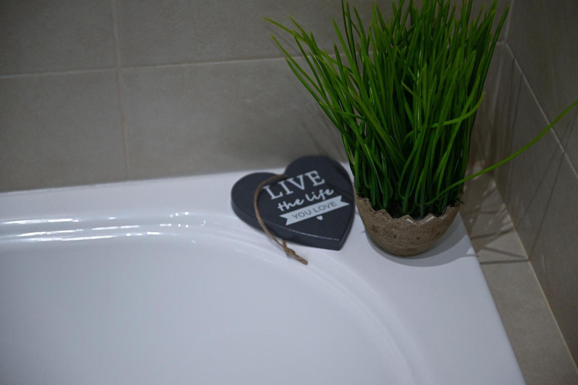 Fl 1 Ta'Lonza Luxury With Hot Tub By Homely Mellieħa Екстериор снимка